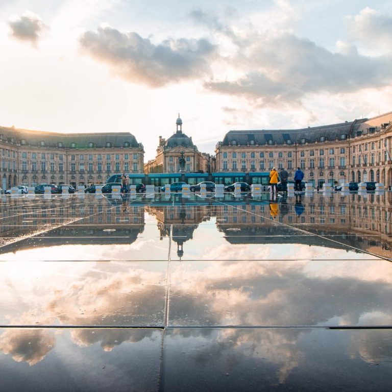 Places to see while Gravel Cycling on the Bordeaux Historic Center : La Place de la Bourse 